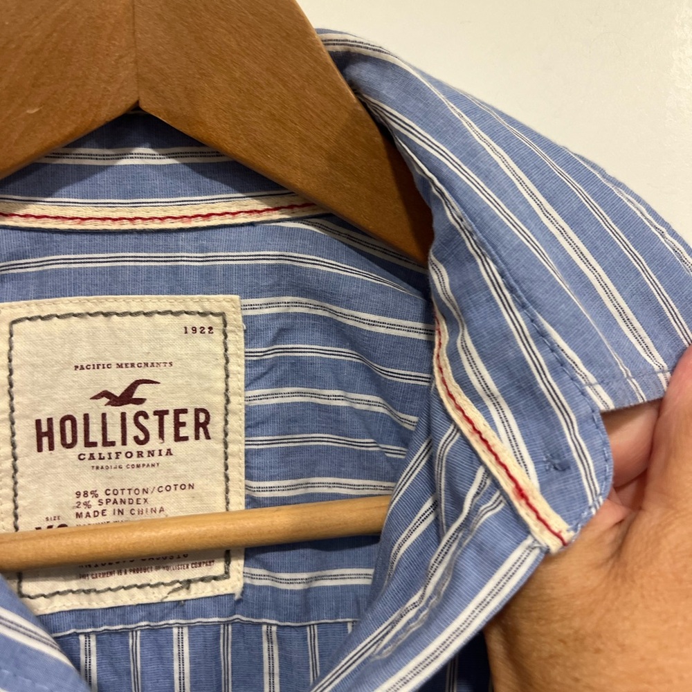 Hollister Blue and White Striped Shirt - Picture 5 of 15